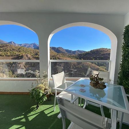 Апартаменты Mirador De La Axarquia Фрихилиана Экстерьер фото